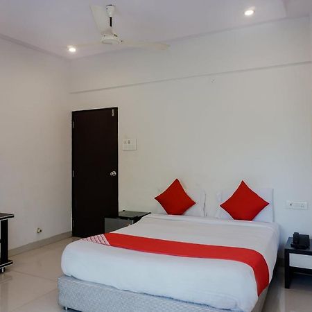 Dreams Holiday Resort Lonavala Eksteriør billede