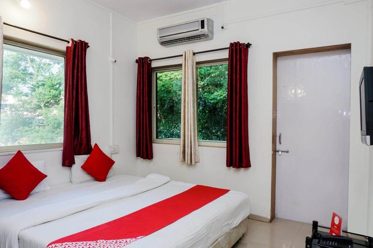 Dreams Holiday Resort Lonavala Eksteriør billede